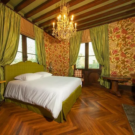 La Maison Des Vieux Logis Gasthuis 3*